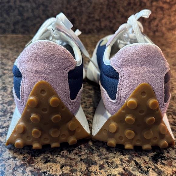 New Balance 327 Natural Indigo And Raw Amethyst Women’s Sneakers Size 8 New - Picture 2 of 7